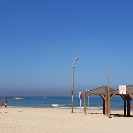 1B Patio Beach House Premium Location W/2 Balcony Тел Авив Екстериор снимка