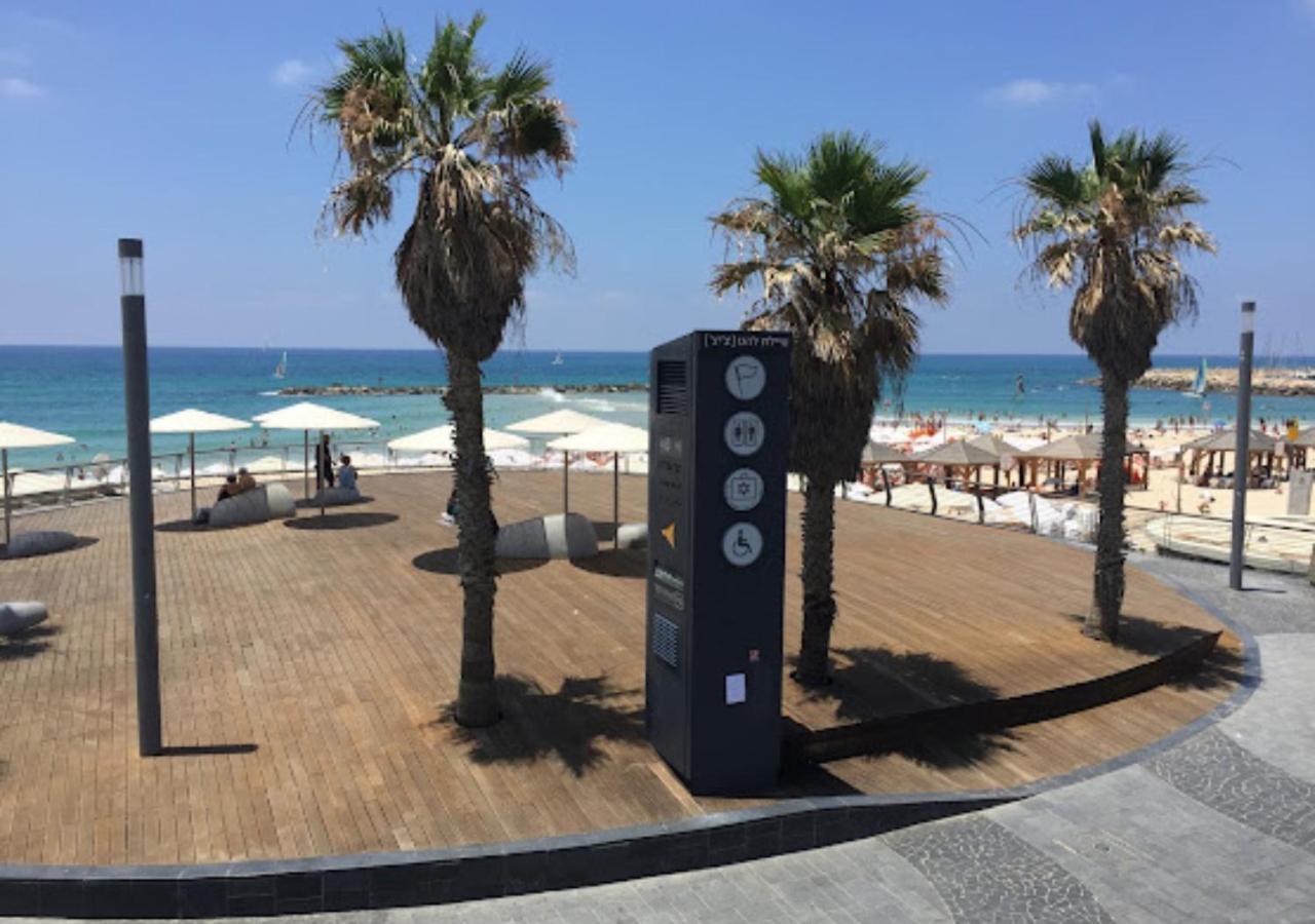 1B Patio Beach House Premium Location W/2 Balcony Тел Авив Екстериор снимка